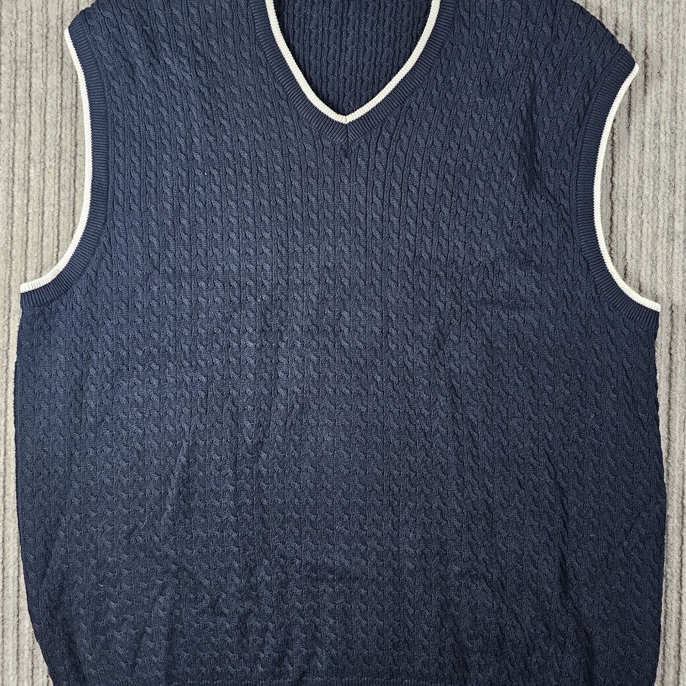 Cotton Traders Cable Knit Sweater Vest Men’s Xl Vintage BLACK And ivory
